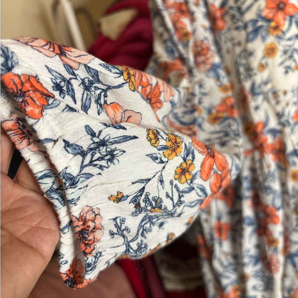 Lucky Brand Floral V-Neck Blouse in Orange and Blue - Picture 3 of 5